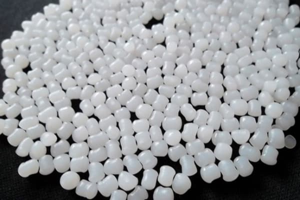 torgi-na-gtsbt-bolshoj-spros-byl-na-produkciyu-neftehimii