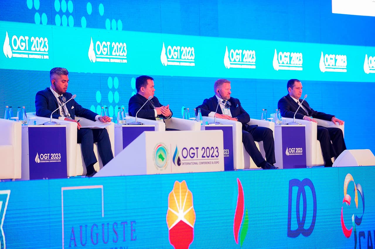 mirovye-lidery-energeticheskoj-otrasli-soberutsya-v-ashhabade-na-ogt-2024