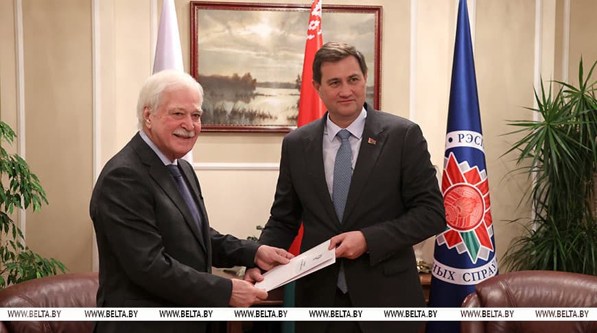 belarus-oficialno-stala-partnerom-briks