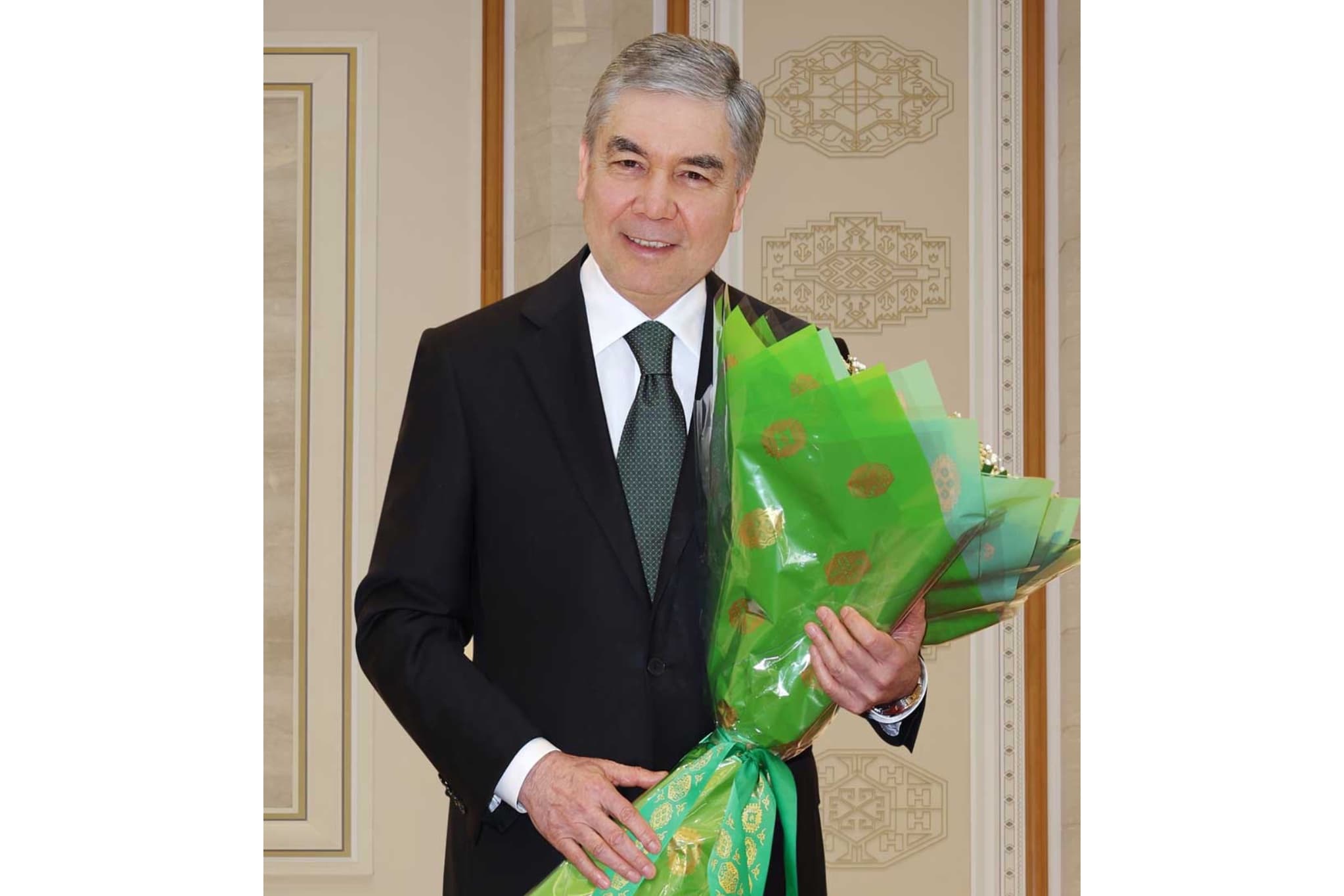 gurbanguly-berdymuhamedov-nagrazhdyon-mezhdunarodnoj-premiej-imeni-mahtumkuli