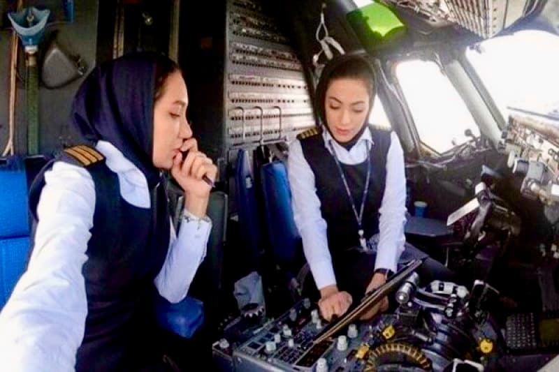 iranian-airline-operates-first-women-only-flight