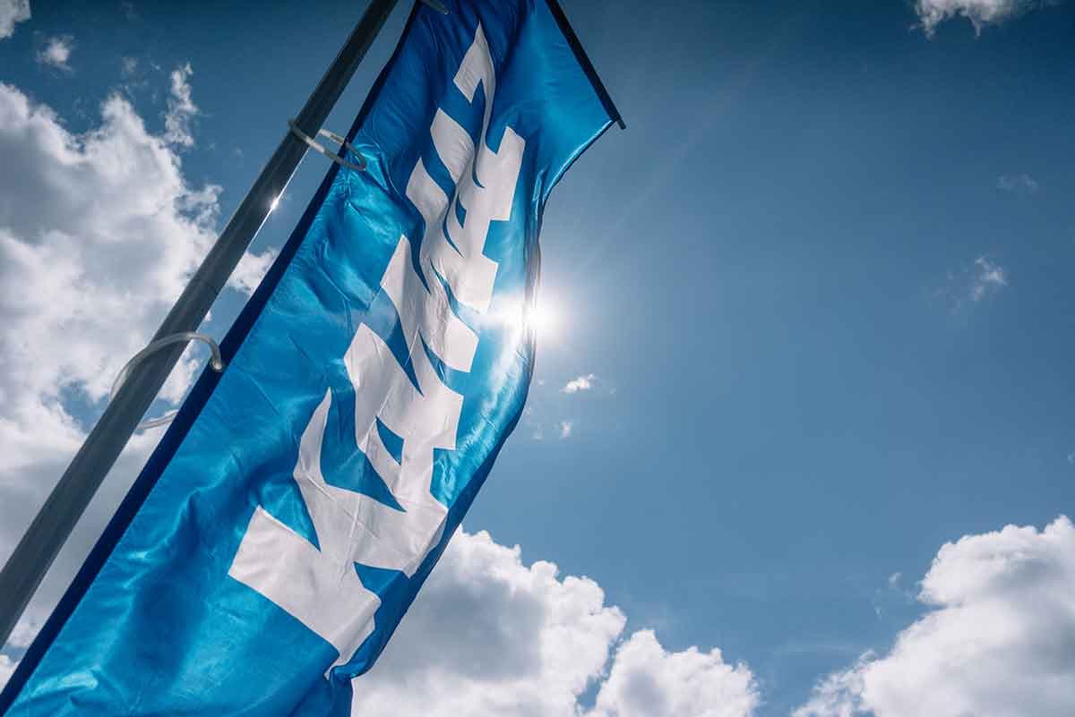 v-gorode-dashoguz-otkrylsya-uchebno-servisnyj-centr-po-remontu-i-obsluzhivaniyu-avtotehniki-kamaz