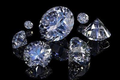 de-beers-unable-sell-diamond-stock-worth-2-billion