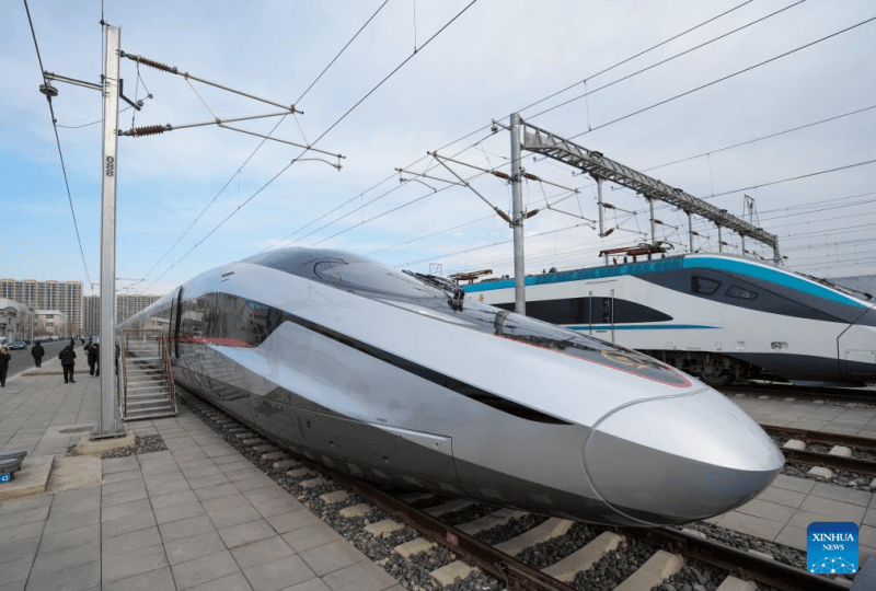 china-unveils-prototypes-worlds-fastest-electric-train