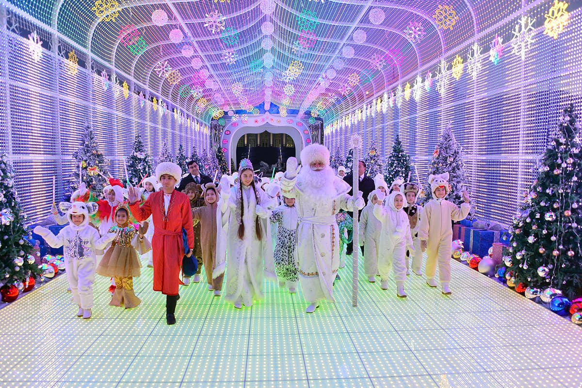 From 1 to 10, January 2025, New Year's events for children will be held in Turkmenistan