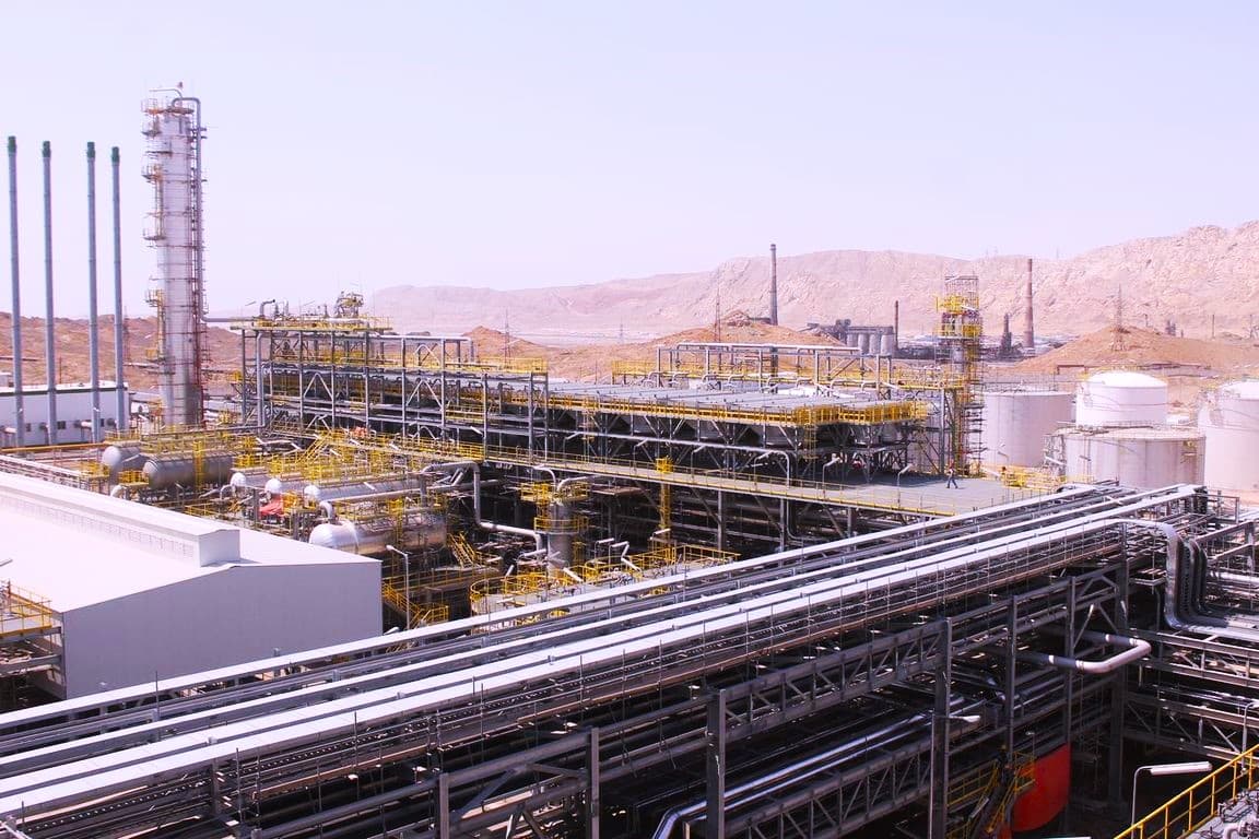 turkmenbashinskij-npz-ot-evakuirovannogo-zavoda-do-lidera-neftehimii