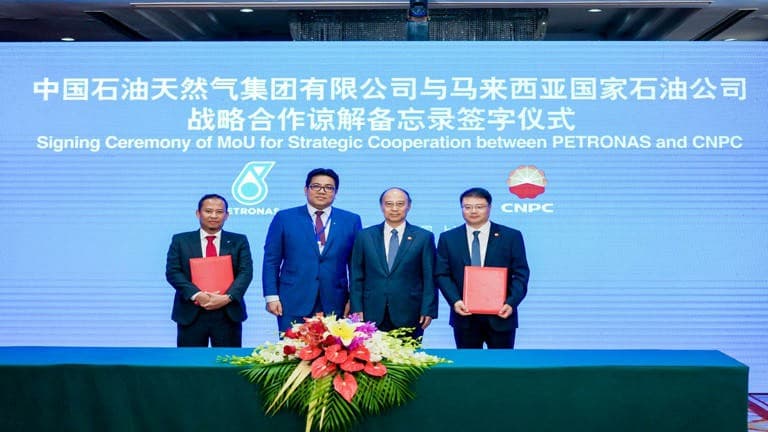 petronas-i-cnpc-podpisali-memorandum-dlya-prodvizheniya-reshenij-v-oblasti-ustojchivoj-energetiki