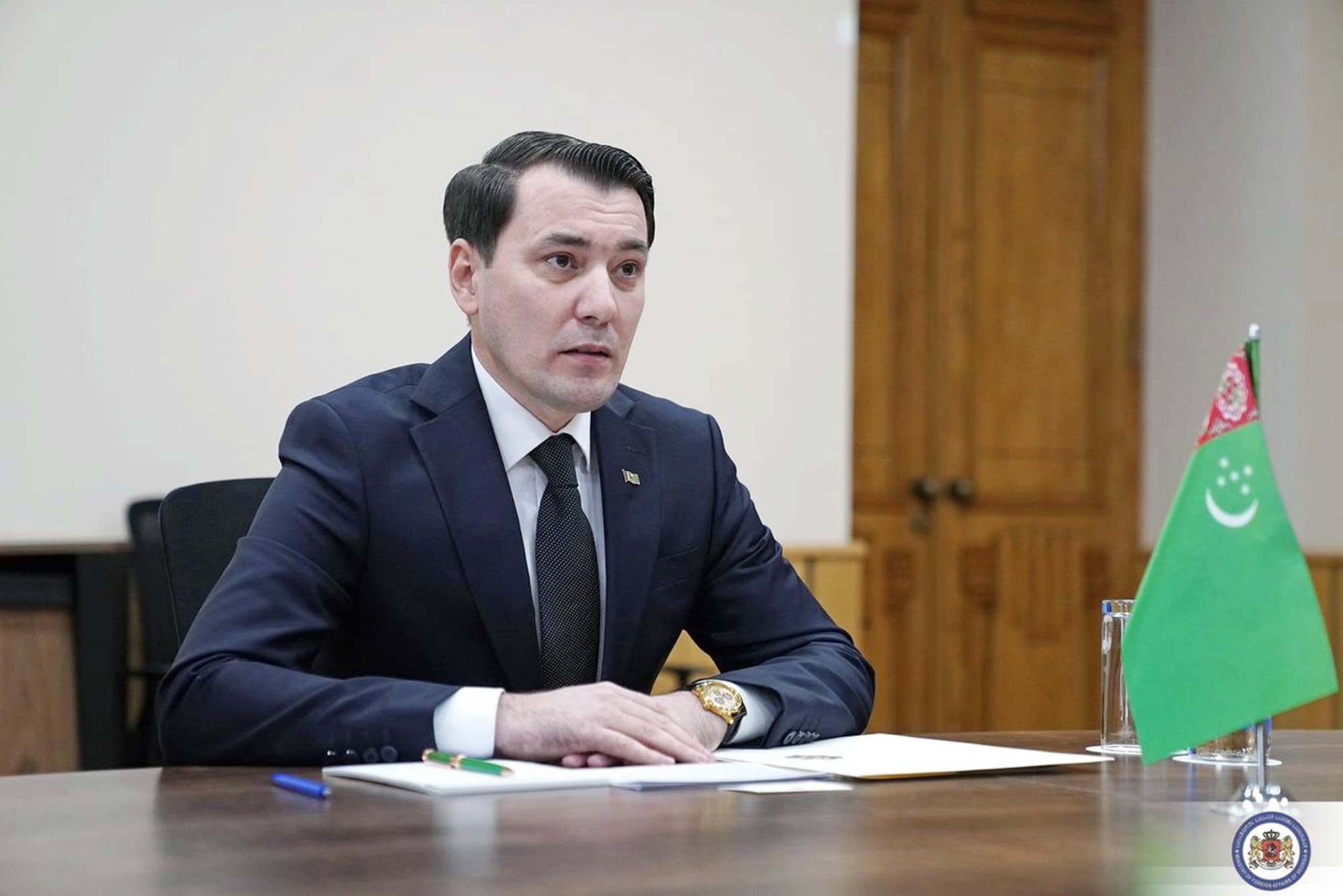turkmen-ilcisi-gruziyanyn-dasary-isler-ministri-bilen-dususyk-gecirdi