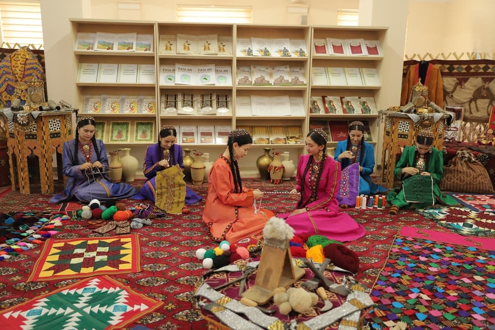 tdu-da-milli-dap-dessurlar-we-gender-denligi-boyunca-care-gecirildi