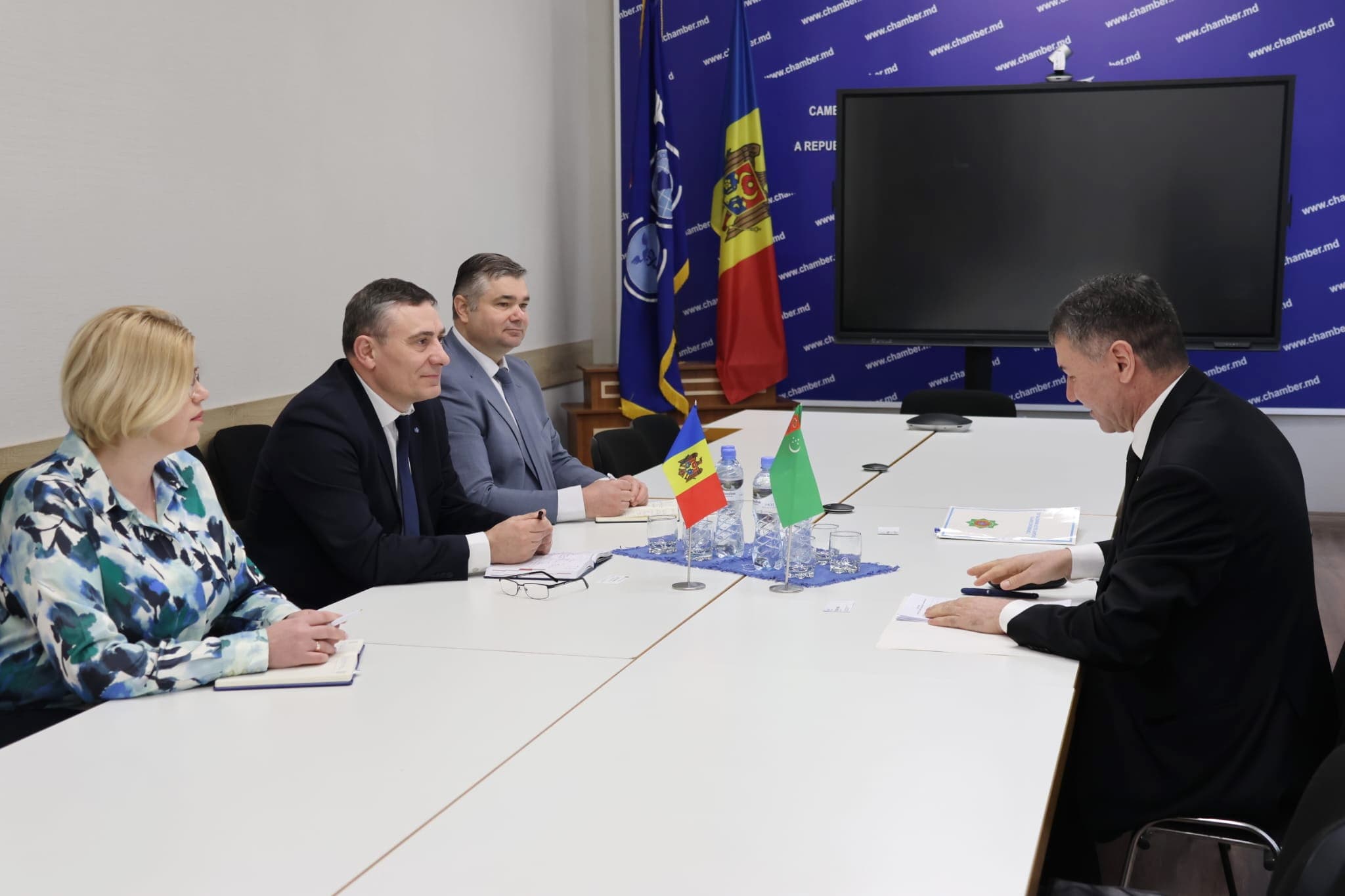 ambassador-turkmenistan-discussed-cooperation-issues-leadership-chamber-commerce-and-industry-moldova