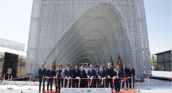 opening-day-osaka-expo-2025-draws-over-100000-visitors