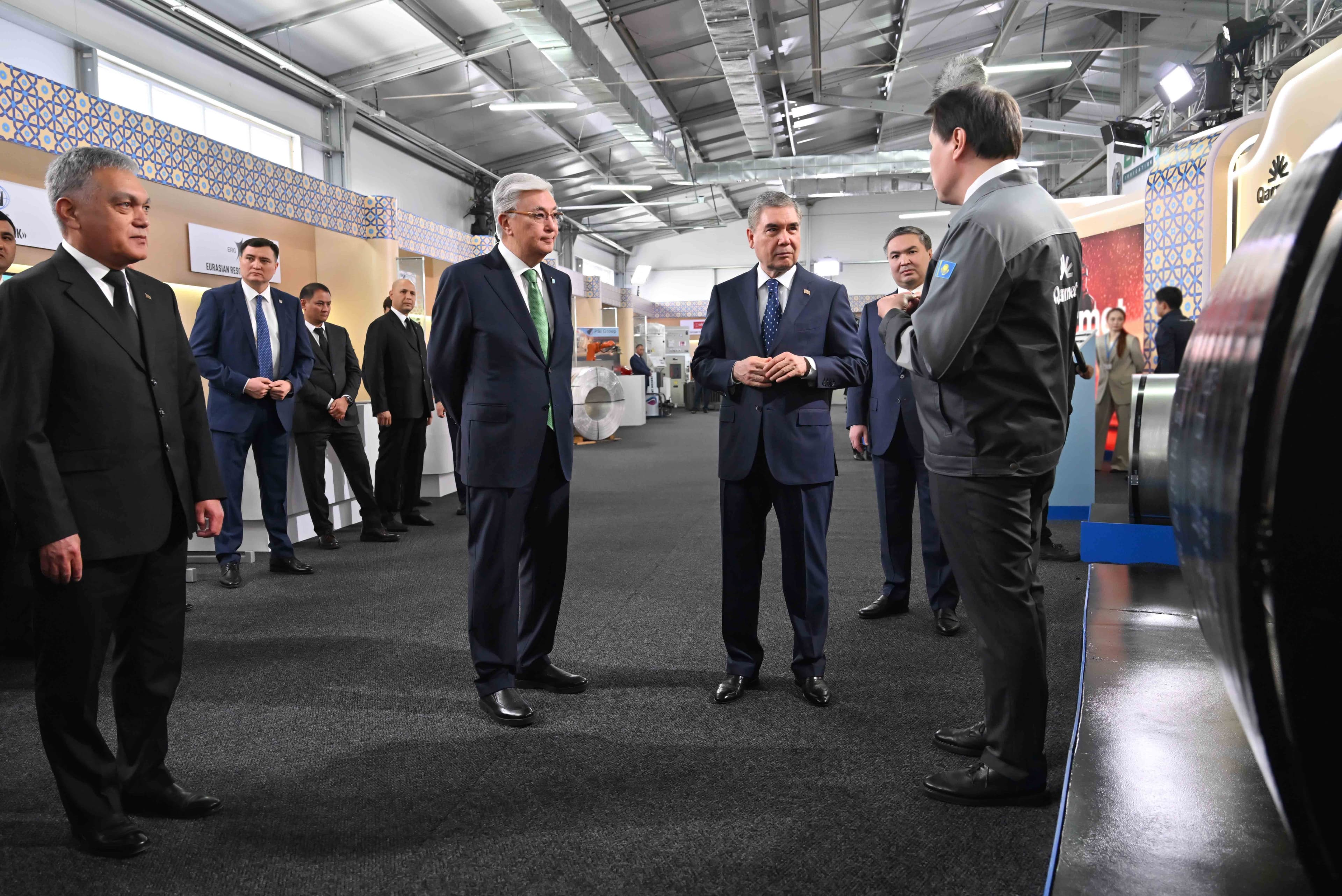 gurbanguly-berdimuhamedov-and-kassym-jomart-tokayev-visited-turkestan-industrial-park