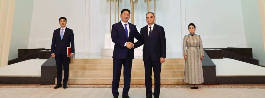 ambassador-turkmenistan-presented-his-credentials-president-mongolia