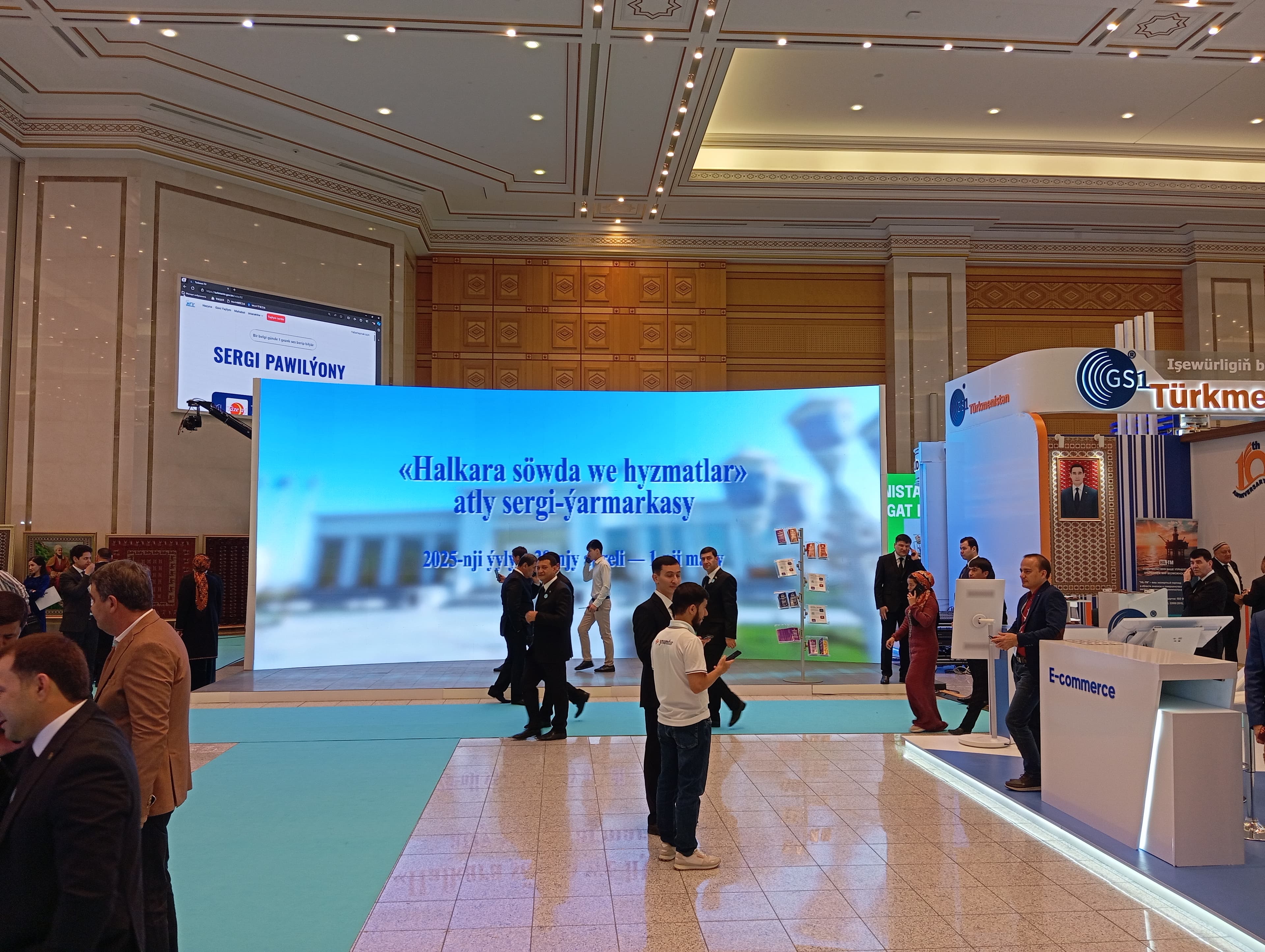 mezhdunarodnaya-vystavka-yarmarka-mezhdunarodnaya-torgovlya-i-uslugi-otkrylas-v-ashhabade