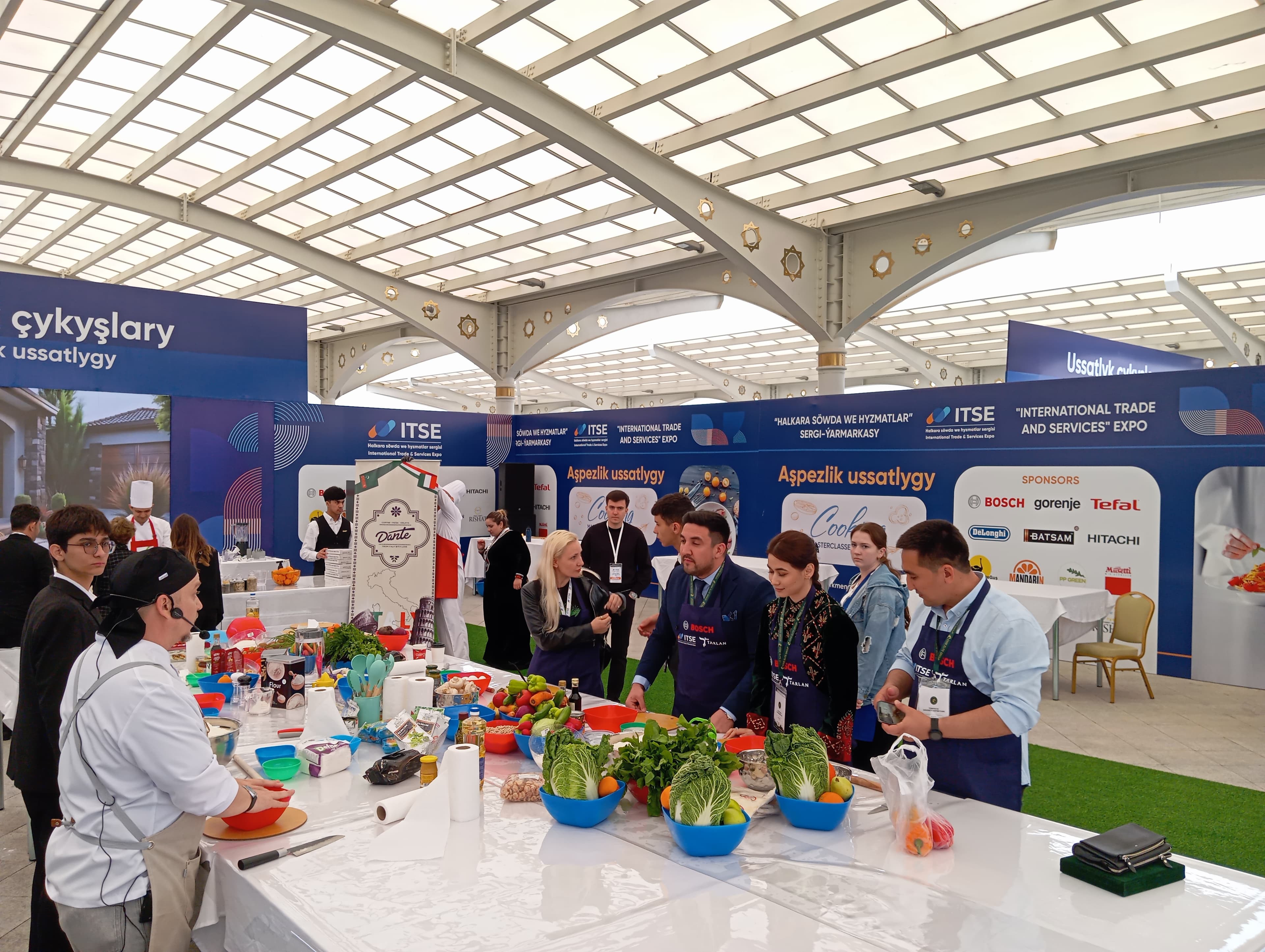master-classes-floristry-landscape-design-and-culinary-arts-were-conducted-part-itse-2025-exhibition