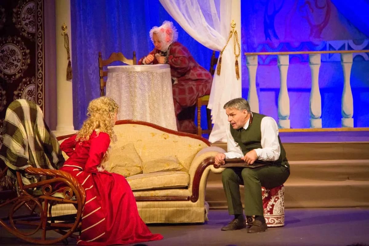 repertuar-spektaklej-v-teatrah-turkmenistana-c-9-po-11-maya