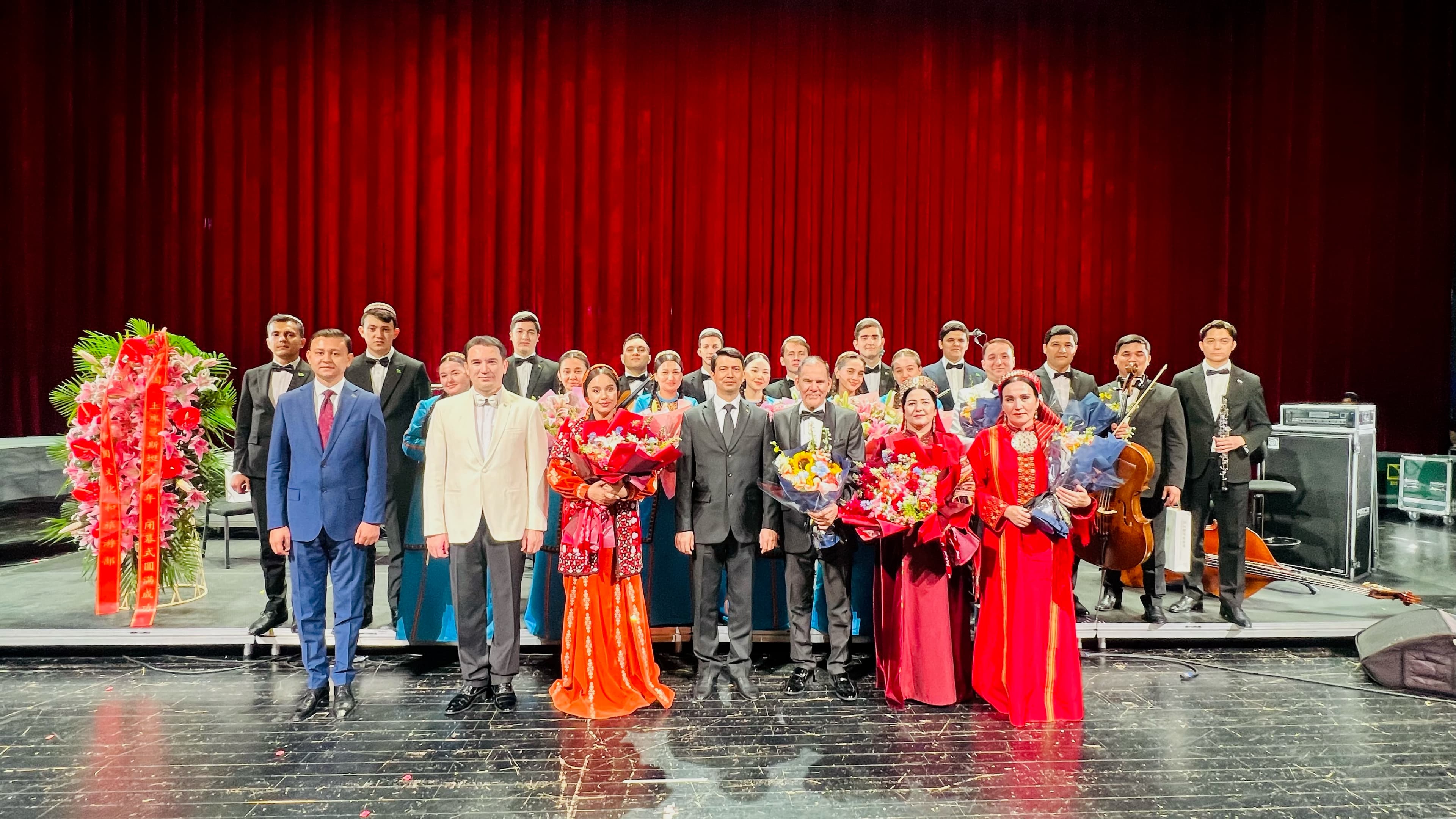 v-ramkah-goda-kultury-turkmenistana-v-knr-byl-provedyon-koncert