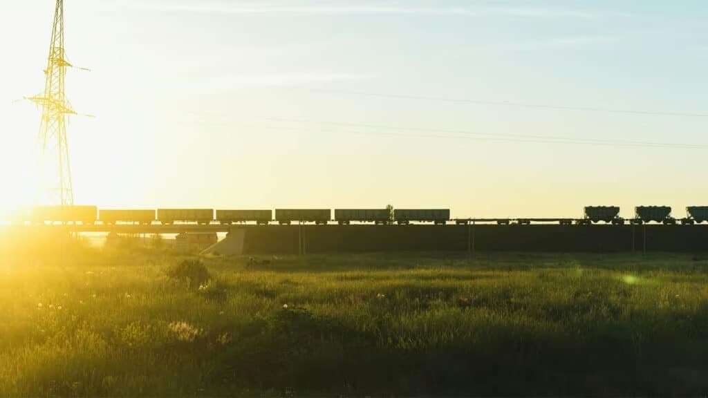 kazahstan-planiruet-narastit-gruzoperevozki-v-napravlenii-turkmenistana
