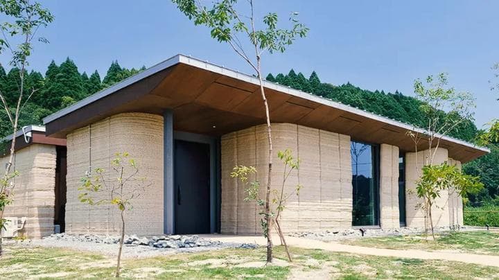 japanese-lib-work-introduces-3d-printed-earth-homes-durability-and-sustainability