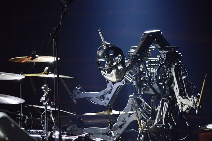 robotic-drummer-has-been-created-can-play-complex-compositions-high-precision