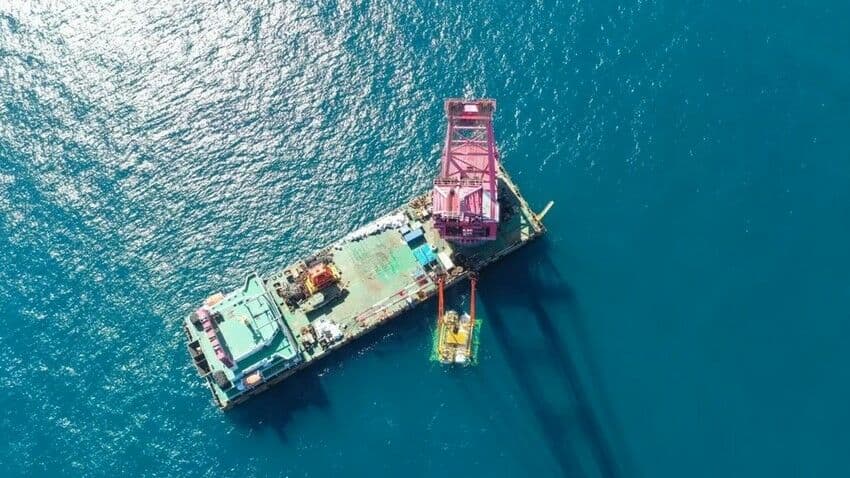 Китай строит первый крупный подводный дата-центр у берегов Шанхая