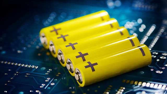 chinese-scientists-create-atomic-battery-can-operate-more-50-years