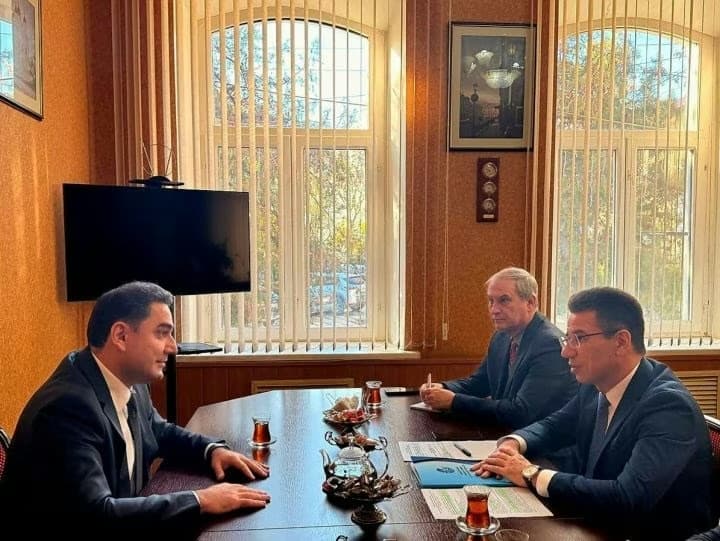 astrahan-we-turkmenistan-yaslar-hem-de-isewurlik-ucin-taze-mumkincilikleri-acyar