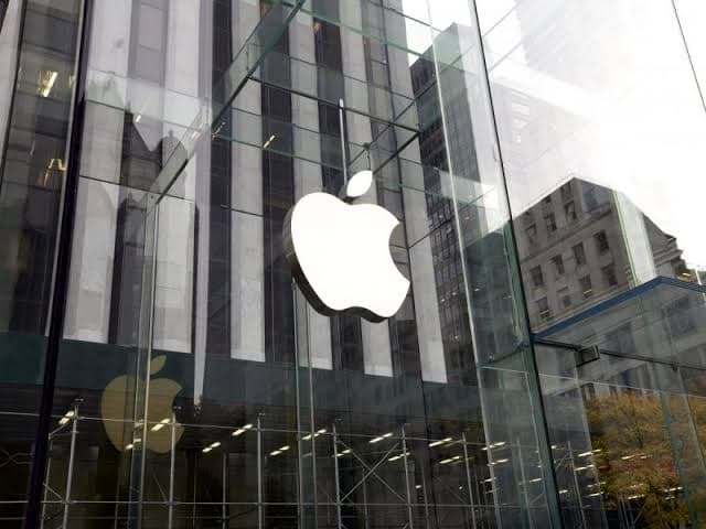 apple-gotova-platit-do-5-mln-za-kriticheskie-uyazvimosti-v-po