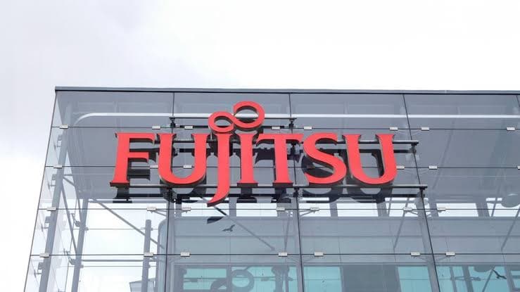 fujitsu-unveils-worlds-lightest-laptop
