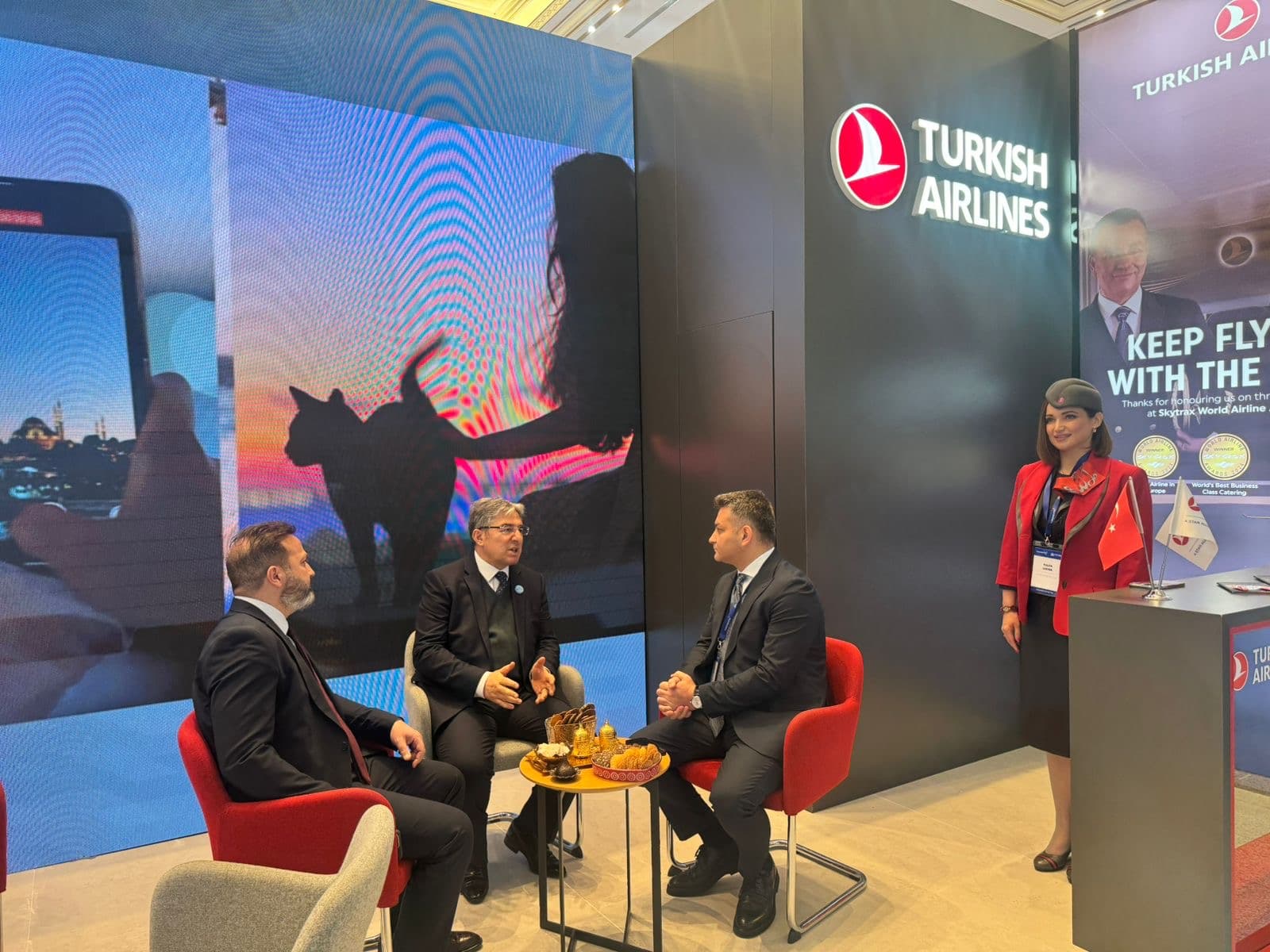 turkish-airlines-v-centre-vnimaniya-posetitelej-na-vystavke-ittc-2025-v-ashhabade