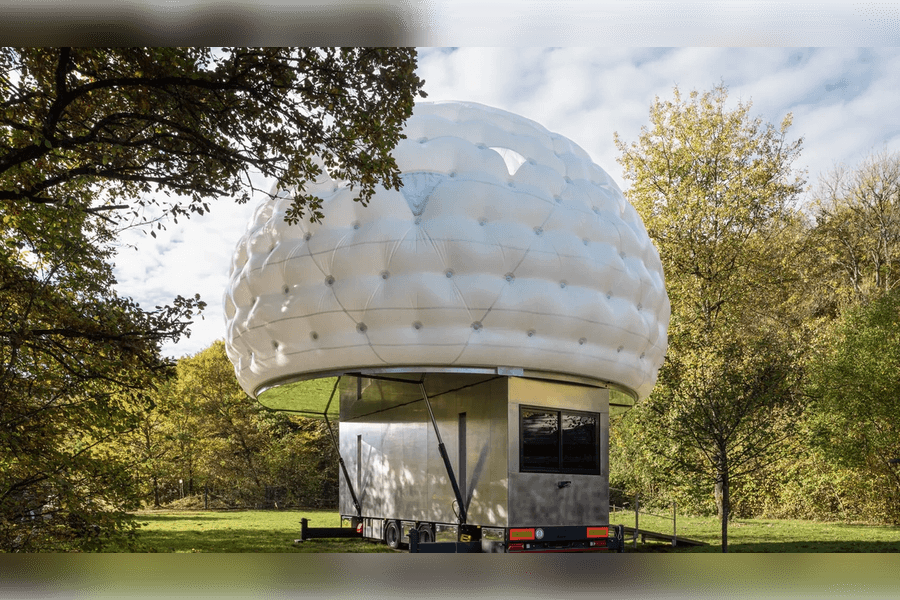 tekerli-top-oy-howa-bilen-ginelyan-gatly-mini-yasayys-jayy-konsepti-hodurlendi