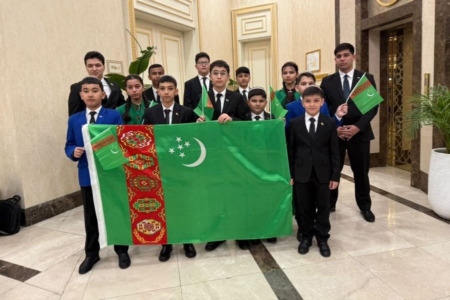 yurdumyzyn-yas-robot-tehnikacylary-dubayda-geciriljek-iwise-global-final-baslesigine-gatnasarlar