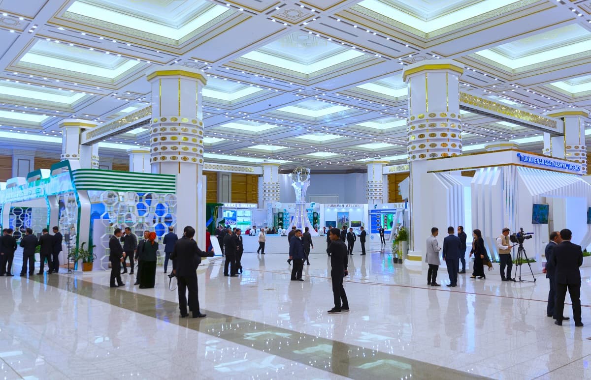 chamber-commerce-and-industry-turkmenistan-diversifies-ties-europe-asia-and-africa