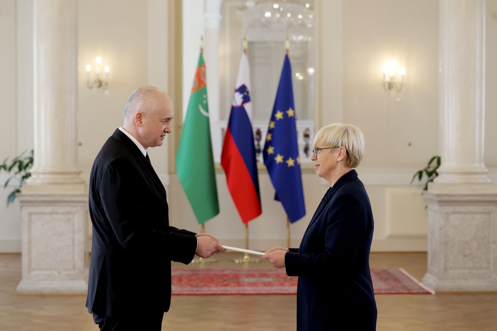 Ambassador of Turkmenistan presents credentials to the President of Slovenia