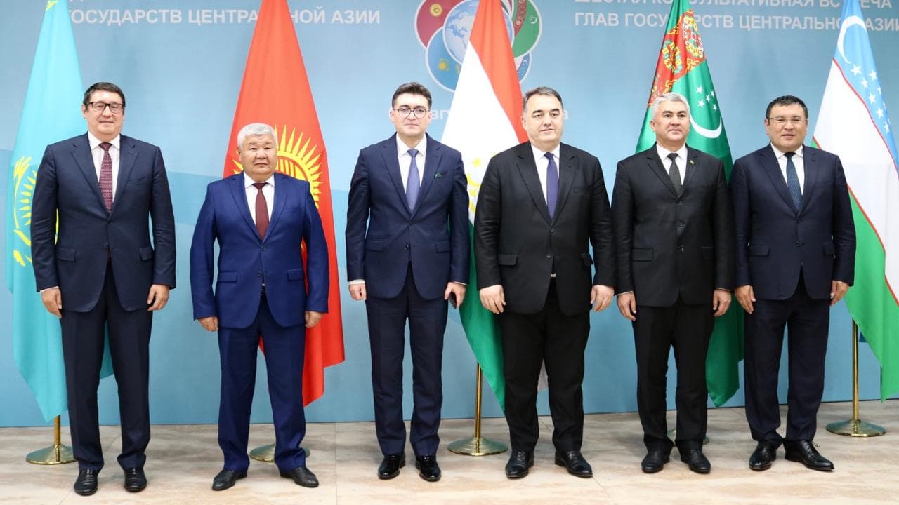 Sişenbe güni Astanada Merkezi Aziýa döwletleriniň energetika ministrleriniň ilkinji duşuşygy bolup geçdi. Çäre Gazagystan Respublikasynyň energetika ministri Almasadam Satkaliýewiň başlyklyk etmeginde geçirildi.