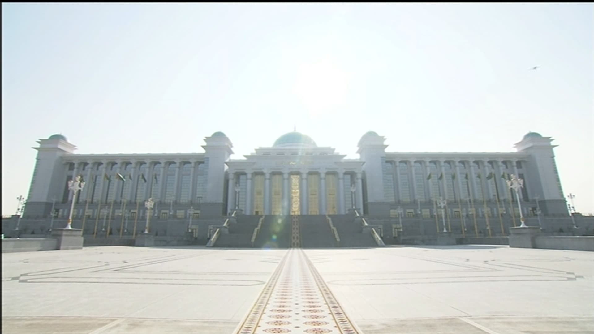 Chairman of the Halk Maslakhaty of Turkmenistan met with a member of the family of sheikhs of the State of Qatar