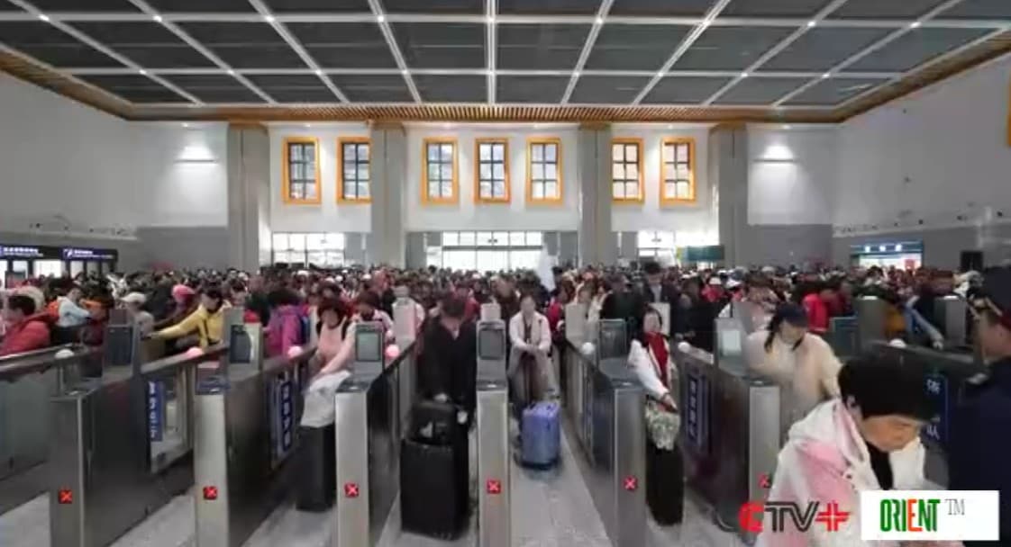 В КНР расширяют транспортные мощности к началу сезона новогодних поездок