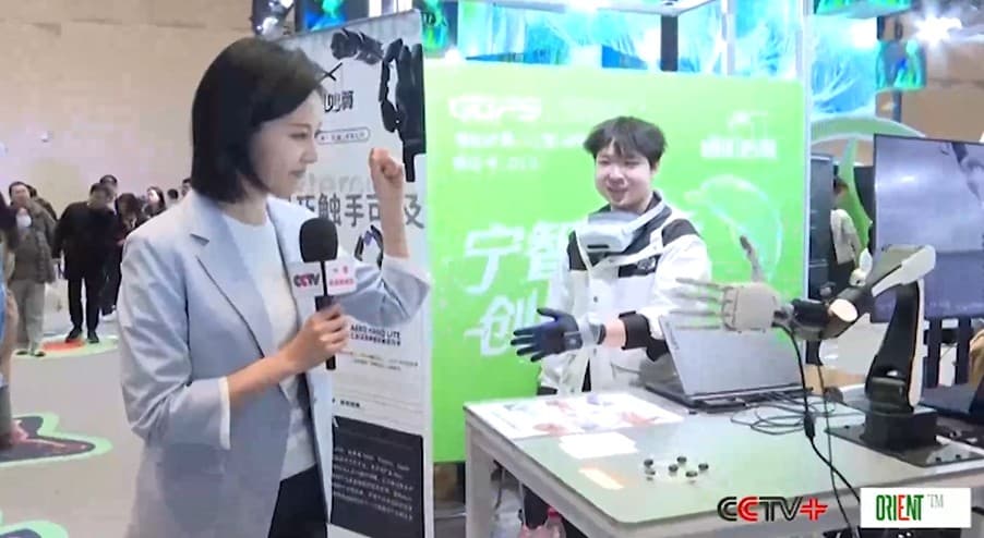 На саммите разработчиков-новаторов особое внимание уделяется поддержке ИИ в сочетании с инновациями и суперразработчикам