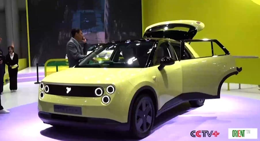 Кризис на Ближнем Востоке подстегнул спрос на электромобили на автосалоне в Таиланде