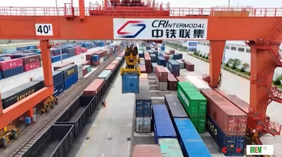 Демонстрационная зона ШОС установила в январе-марте рекорд по грузоперевозкам КНР-Европа