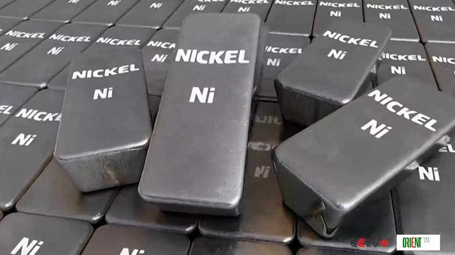 Фьючерсы на никель на Шанхайской бирже Китая открыты для инвесторов со всего мира
