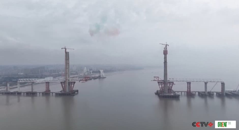Последняя опора встала на пути к рекорду: мост через залив Ханчжоу длиной 29,2 км готовится принять поезда на скорости 350 км/ч