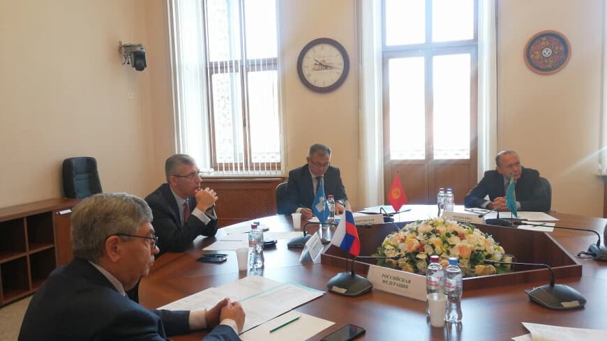 Dekabryñ ahyrynda GDA ýurtlarynyñ liderleriniñ resmi däl sammiti geçiriler