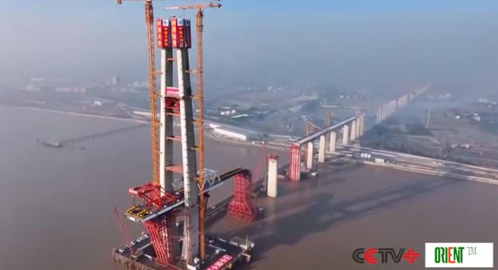 worlds-longest-cross-sea-high-speed-railway-bridge-hits-milestone-east-china