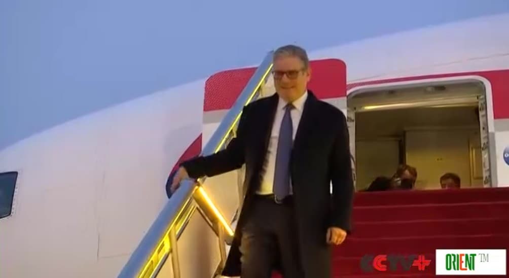 British PM arrives in Beijing for official visit