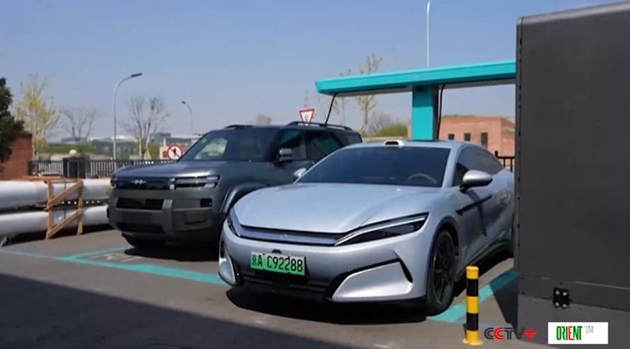 BYD çalt zarýad beriş ulgamyny işe girizdi — 9 minutda 97% zarýad bilen awtomobil 600 km ýol geçmäge taýýar