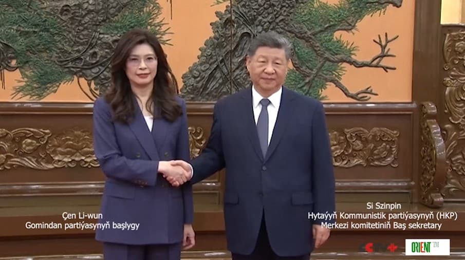 Xi meets KMT leader Cheng Li-wun in Beijing