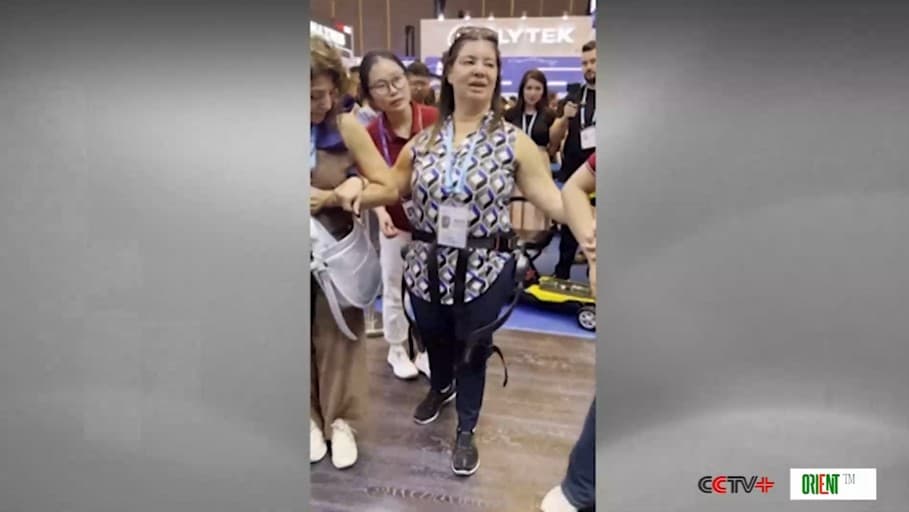 Chinese exoskeleton robot helps overseas visitor walk again at Canton Fair