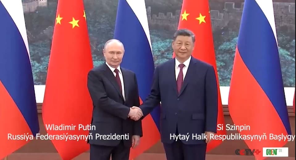 Si Szinpin Pekinde Wladimir Putin bilen gepleşikler geçirdi