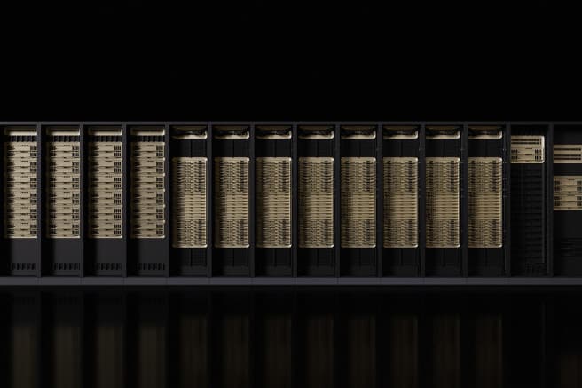 robots-are-faster-ai-smarter-cloud-giants-are-more-powerful-what-technology-holds-2026